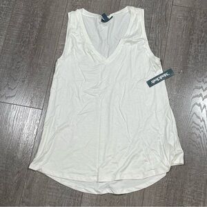 ModCloth women’s Tank Top Size S white hi low